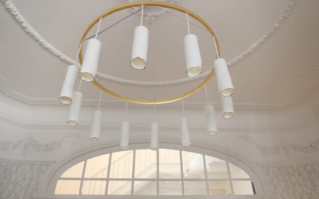 ARTISTE COUP DE FOUDRE expo Uccle Bruxelles GALERIE D'ART LE BEAU A UNE ADRESSE